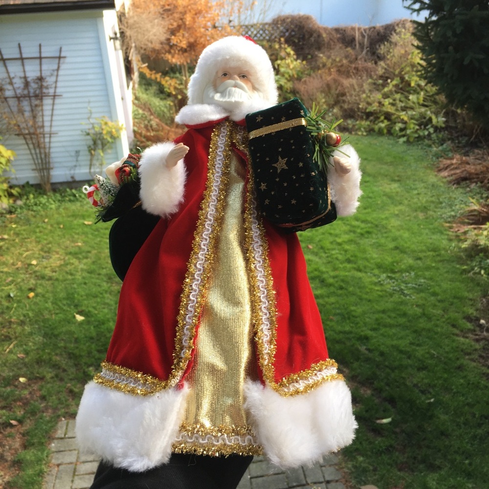 Santa Claus Xmas Figure Figurine Ornament Decor